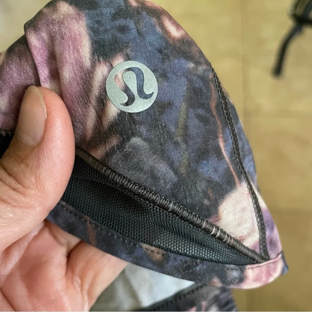 Lululemon Hotty Hot 2.5”